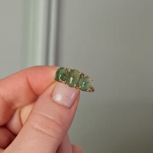 Charlie & Marcelle Small Gumdrop 3 Stone ring